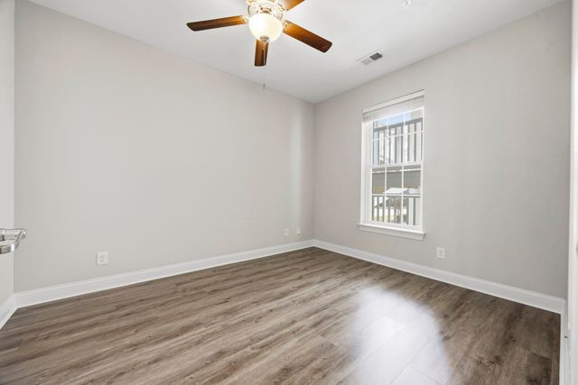 189 Ella Kinley Cir Unit 203, Myrtle Beach, SC 29588