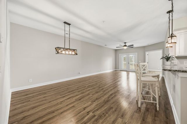 189 Ella Kinley Cir Unit 203, Myrtle Beach, SC 29588