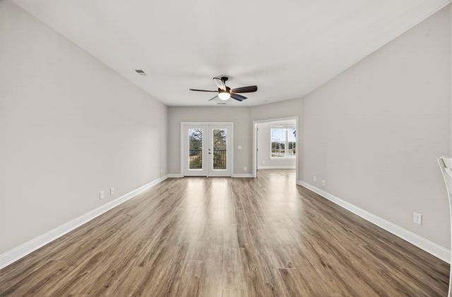 189 Ella Kinley Cir Unit 203, Myrtle Beach, SC 29588