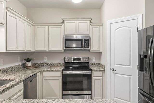 189 Ella Kinley Cir Unit 203, Myrtle Beach, SC 29588