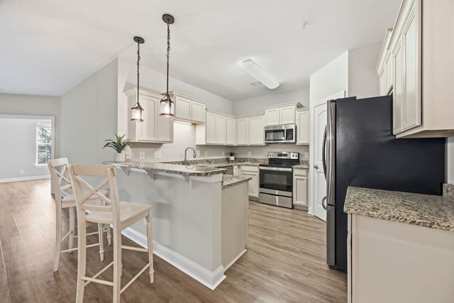 189 Ella Kinley Cir Unit 203, Myrtle Beach, SC 29588