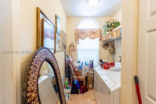 2610 SW 112th Ct, Miami, FL 33165