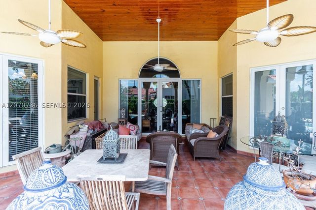 2610 SW 112th Ct, Miami, FL 33165