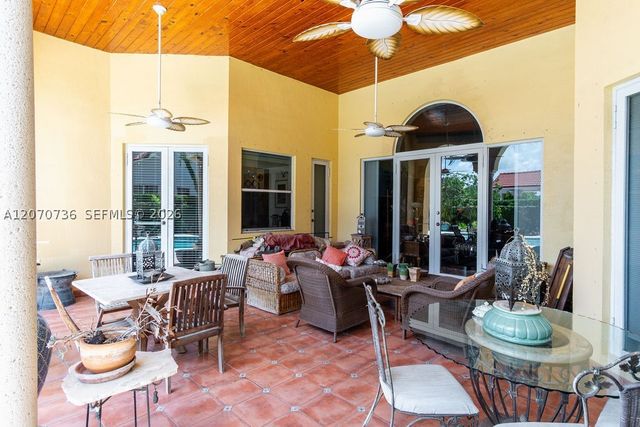 2610 SW 112th Ct, Miami, FL 33165