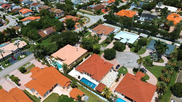 2610 SW 112th Ct, Miami, FL 33165