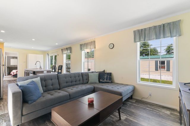 26 Cedar Street, Hinsdale, NH 03451
