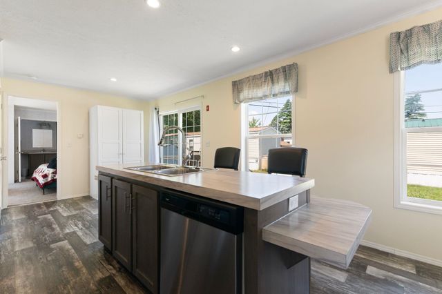 26 Cedar Street, Hinsdale, NH 03451