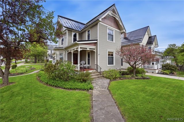 67 Canada Street, Holland, NY 14080
