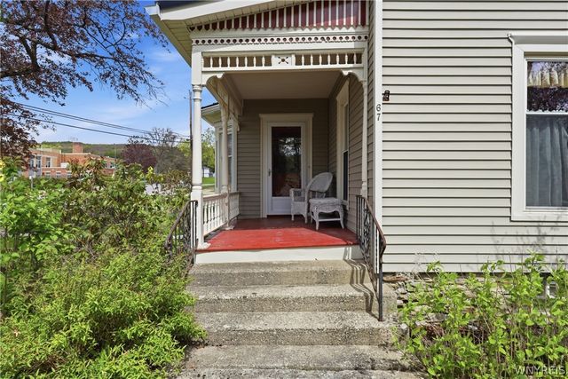 67 Canada Street, Holland, NY 14080