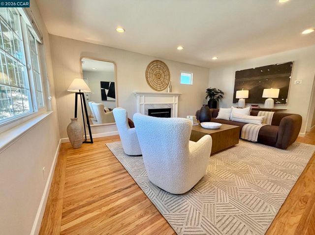 926 Sassel Avenue, Concord, CA 94518