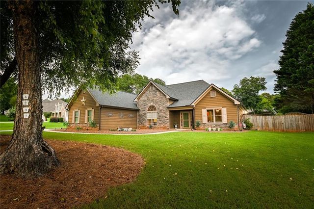 4207 Old Wood Drive, Conyers, GA 30094