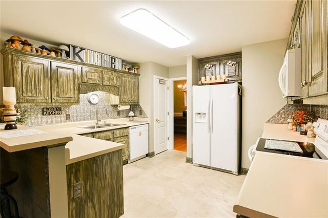 4207 Old Wood Drive, Conyers, GA 30094