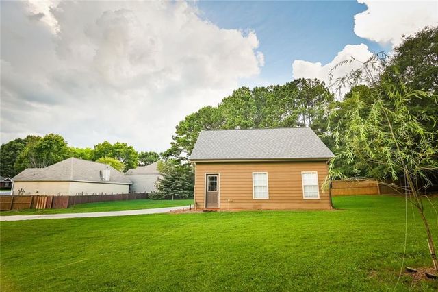 4207 Old Wood Drive, Conyers, GA 30094