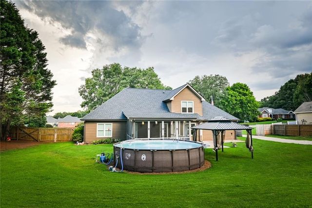 4207 Old Wood Drive, Conyers, GA 30094