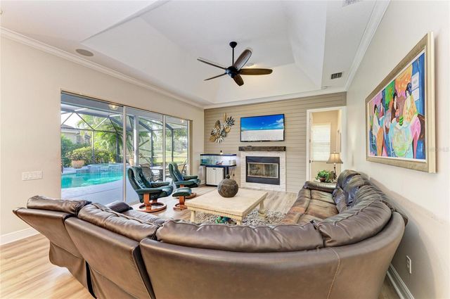 1906 154TH STREET E, Bradenton, FL 34212