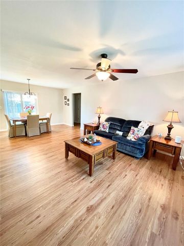 813 CINNAMON DRIVE E, Winter Haven, FL 33880