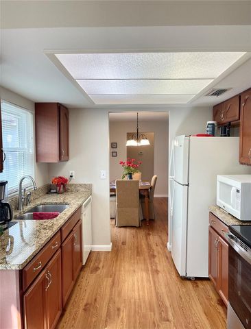 813 CINNAMON DRIVE E, Winter Haven, FL 33880