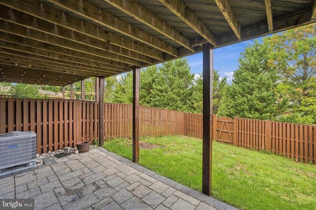 3342 WILTON CREST CT, Alexandria, VA 22310