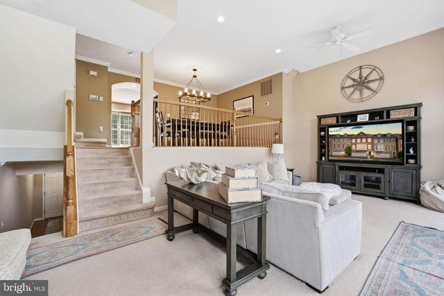 3342 WILTON CREST CT, Alexandria, VA 22310