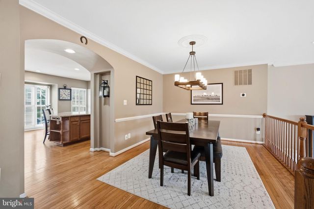 3342 WILTON CREST CT, Alexandria, VA 22310