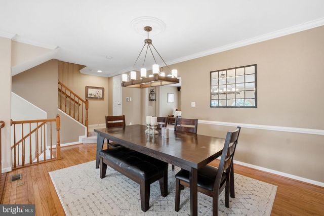 3342 WILTON CREST CT, Alexandria, VA 22310