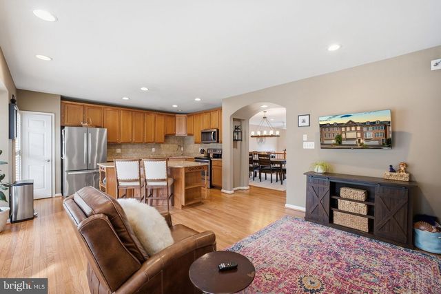 3342 WILTON CREST CT, Alexandria, VA 22310