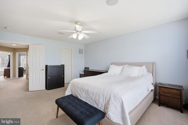 3342 WILTON CREST CT, Alexandria, VA 22310