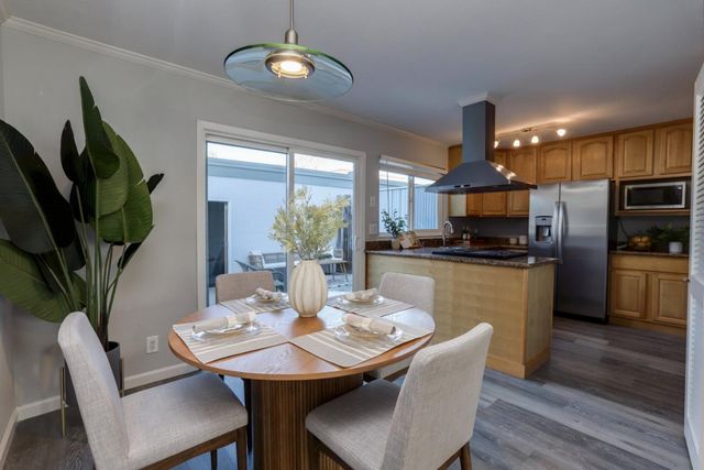 1912 Vinedale Square, San Jose, CA 95132