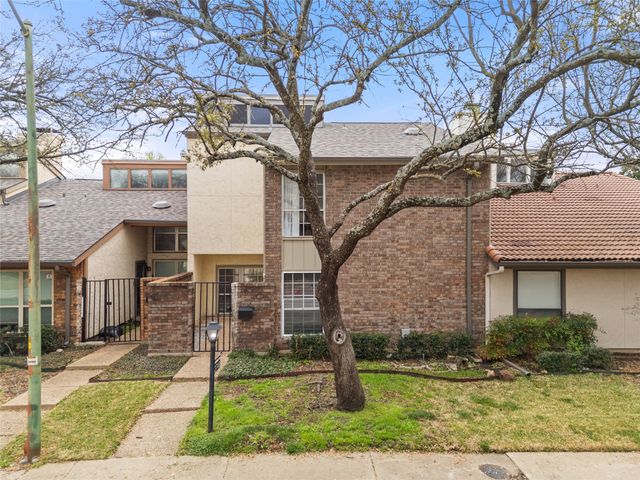 12748 Burninglog Lane, Dallas, TX 75243