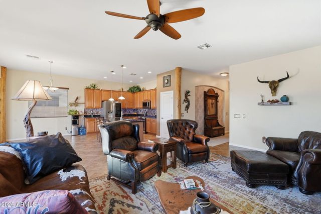 15337 S 180TH Avenue, Goodyear, AZ 85338