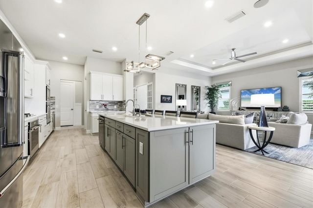 7428 SUMMERLAND COVE, Lakewood Ranch, FL 34202