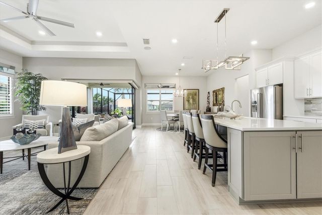 7428 SUMMERLAND COVE, Lakewood Ranch, FL 34202