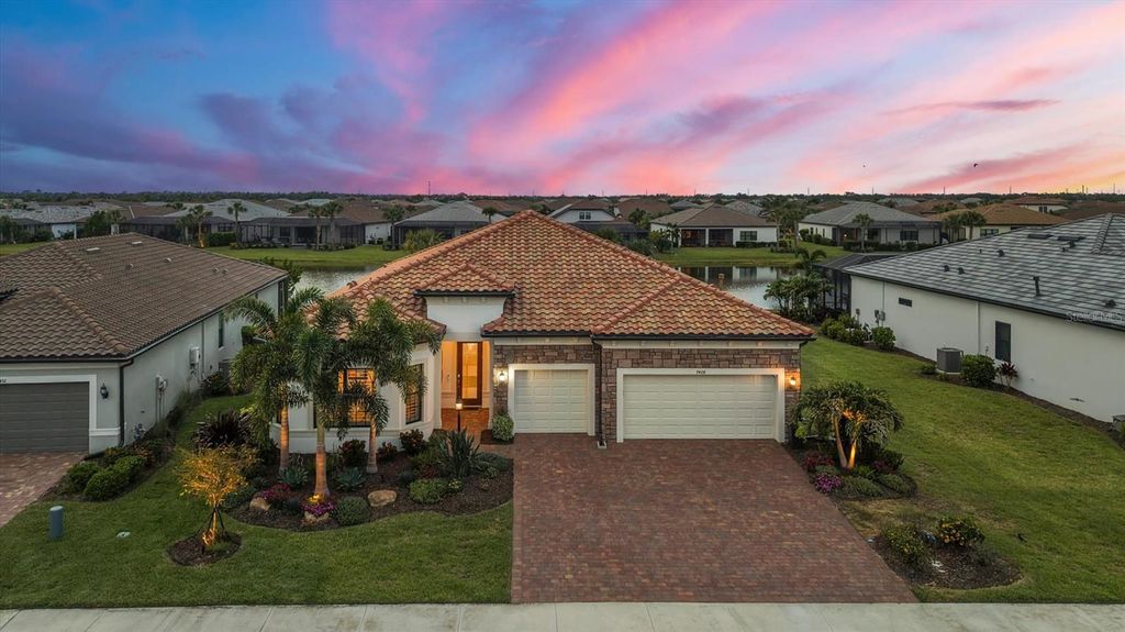 7428 SUMMERLAND COVE, Lakewood Ranch, FL 34202