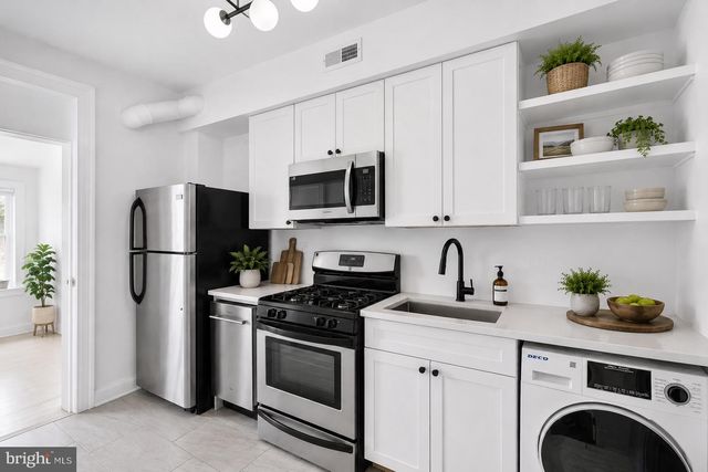 4025 KANSAS AVE NW, Washington, DC 20011