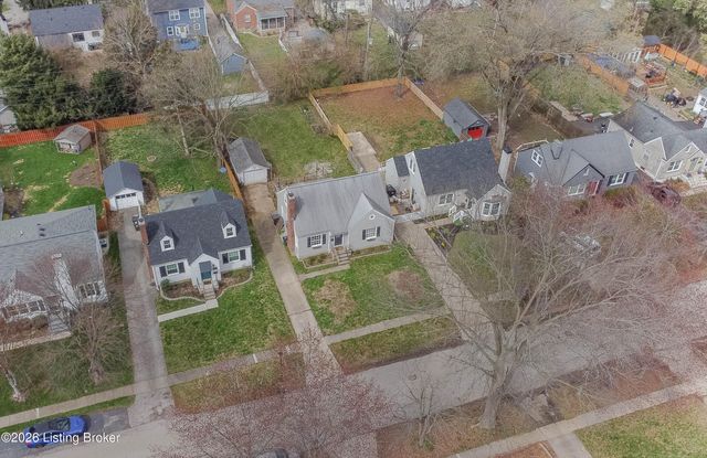 122 Bonner Ave, Louisville, KY 40207