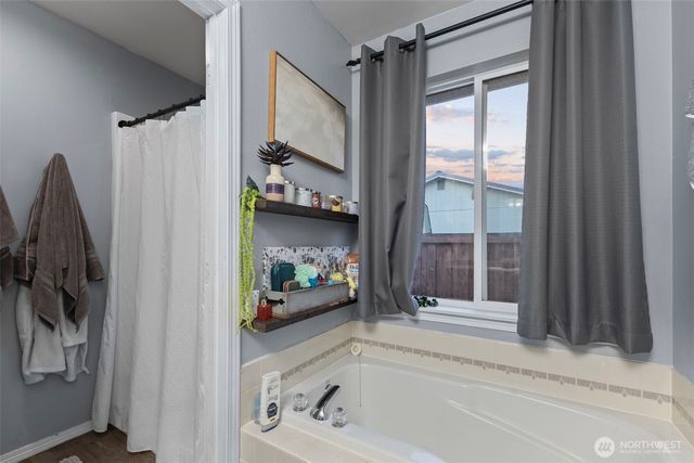 189 Park Place Mnr, Buckley, WA 98321