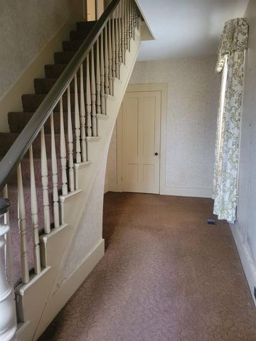 8 Lovejoy Road, Loudon, NH 03307