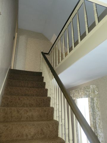 8 Lovejoy Road, Loudon, NH 03307