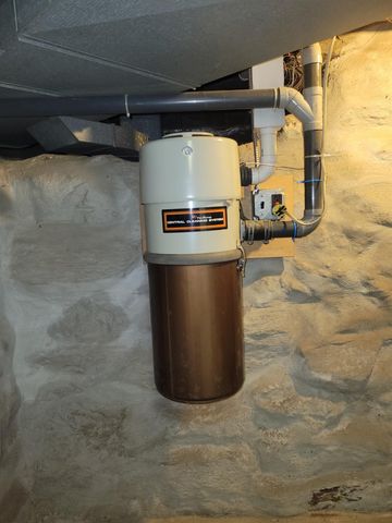 8 Lovejoy Road, Loudon, NH 03307