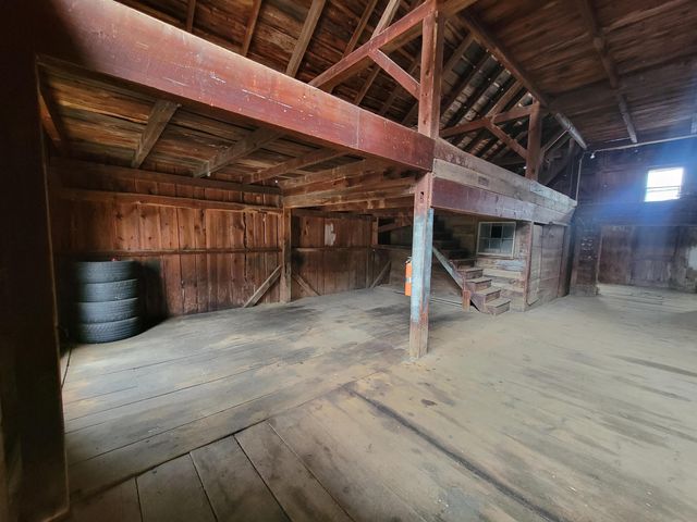 8 Lovejoy Road, Loudon, NH 03307