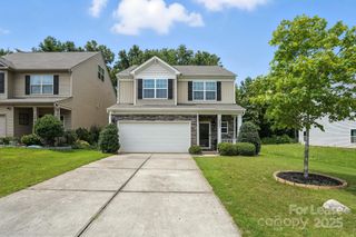 3827 Ernie Drive, Charlotte, NC 28269
