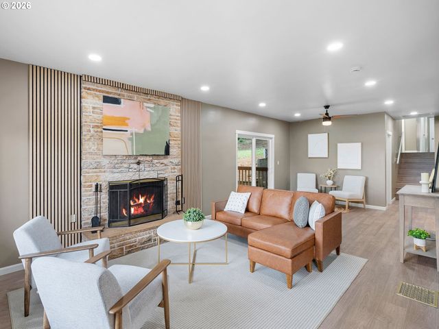 10503 Nw 3RD St, Portland, OR 97231