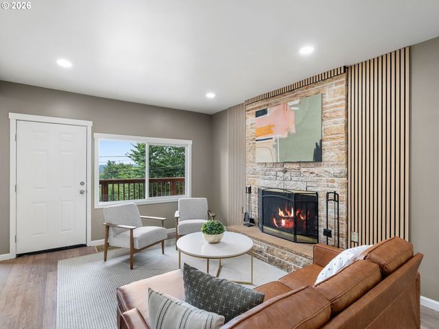 10503 Nw 3RD St, Portland, OR 97231
