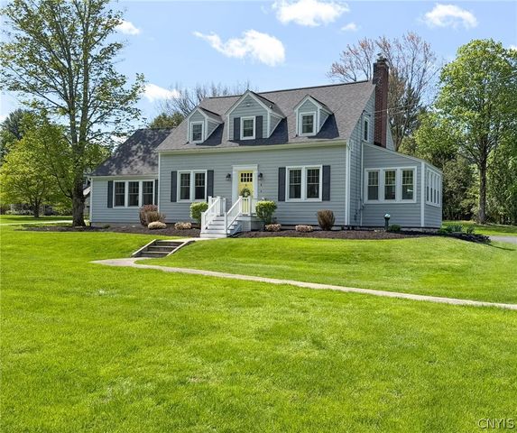 4 Gilbert Road, New Hartford, NY 13413