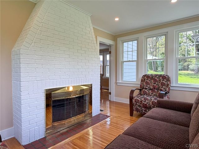4 Gilbert Road, New Hartford, NY 13413