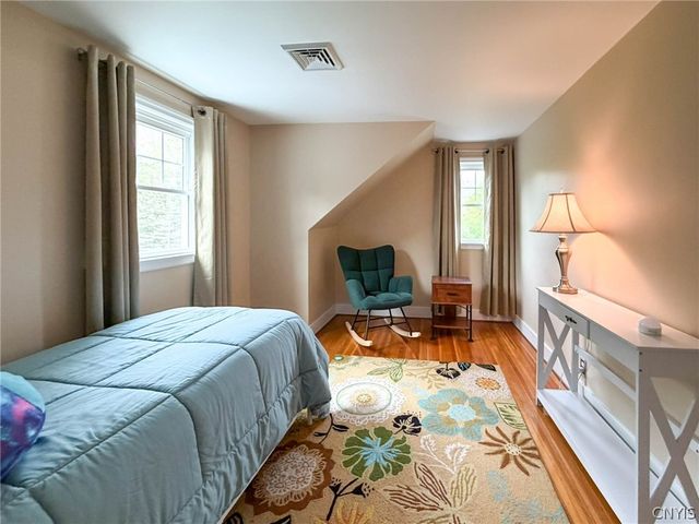 4 Gilbert Road, New Hartford, NY 13413