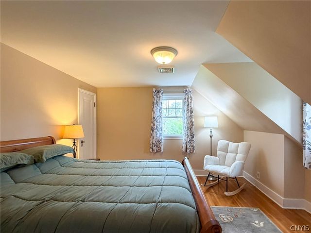 4 Gilbert Road, New Hartford, NY 13413