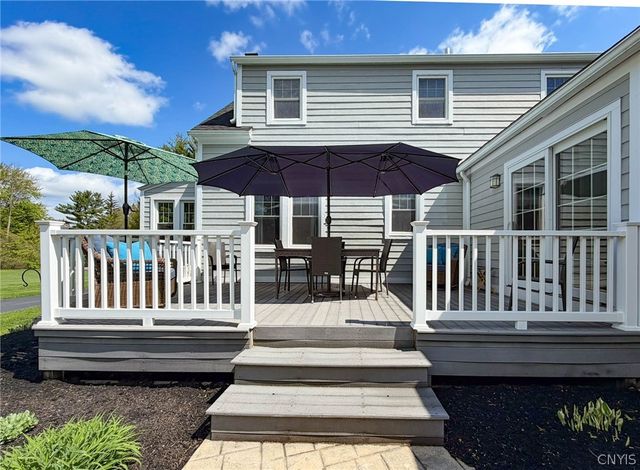 4 Gilbert Road, New Hartford, NY 13413