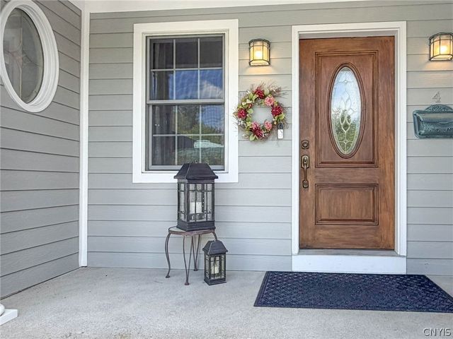 4 Gilbert Road, New Hartford, NY 13413