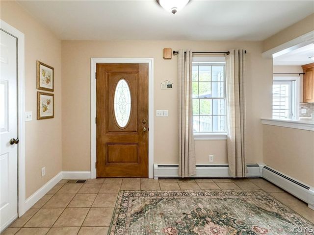 4 Gilbert Road, New Hartford, NY 13413